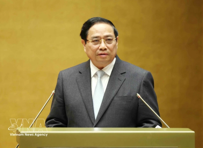 PM calls for concerted efforts to implement 14th National Party Congress's Resolution