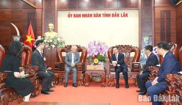 PPC Chairman, comrade Do Huu Huy holds working session with China Pacific Construction Group