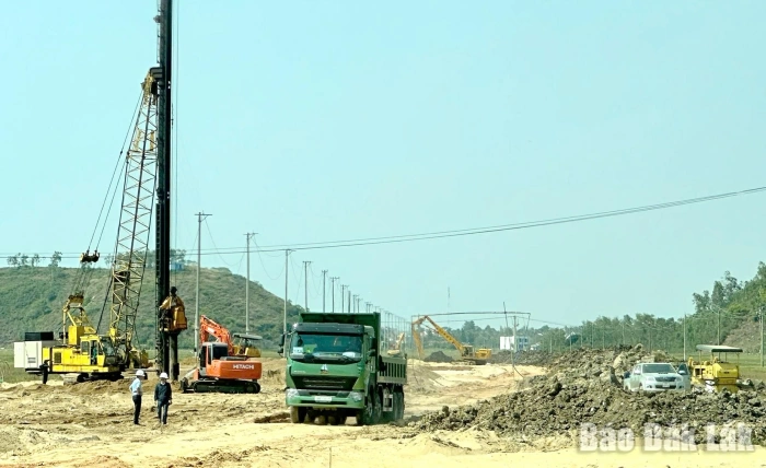 Accelerating site clearance for coastal road project