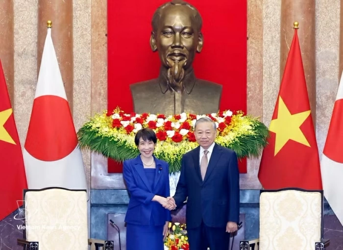 Party General Secretary, State President receives Japanese Prime Minister