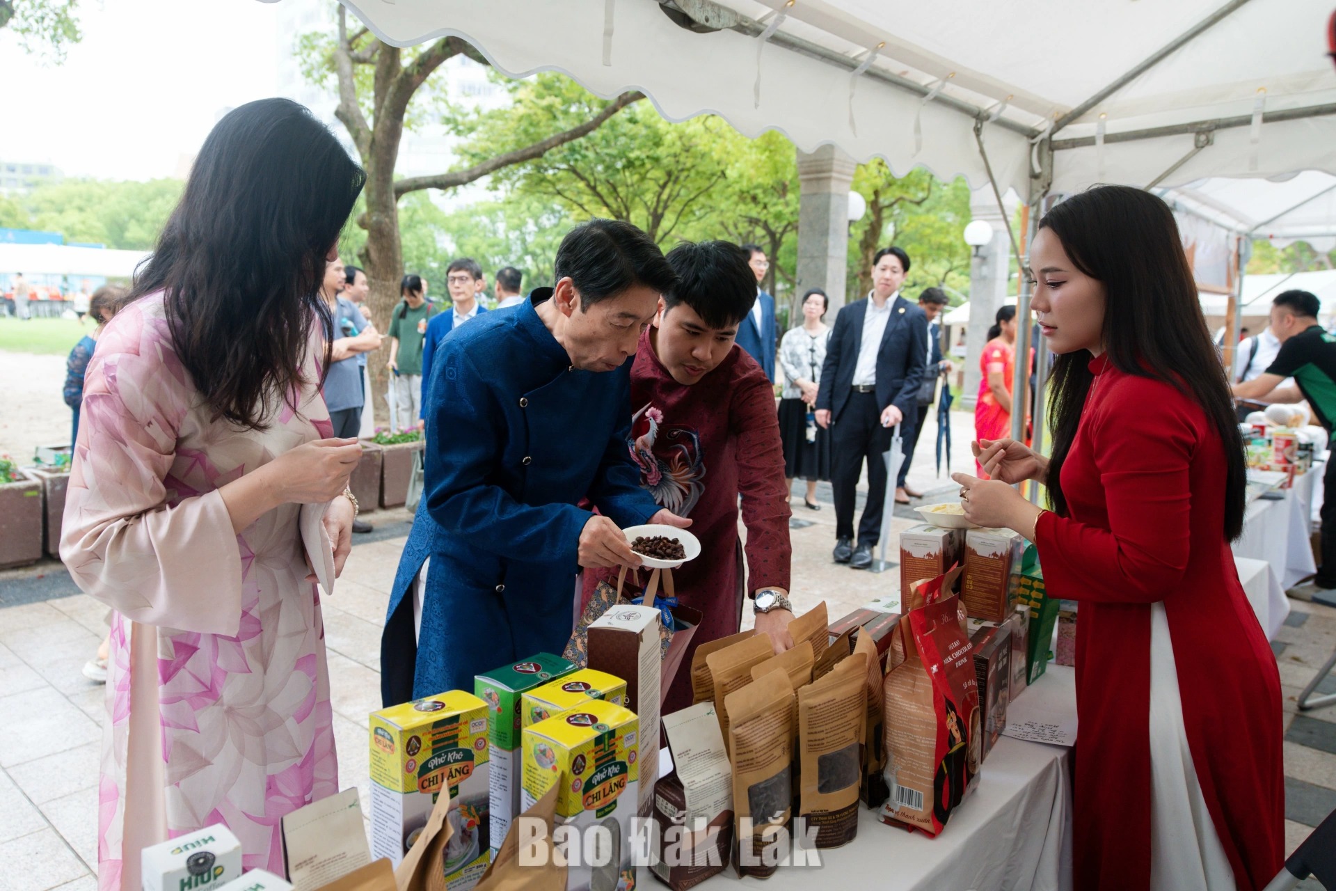 Agricultural products reach farther, brands rise higher