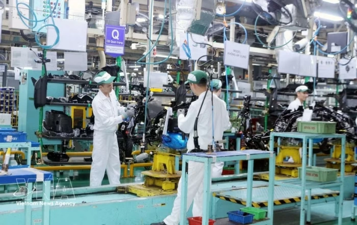 More momentum needed for economic growth in year-end race