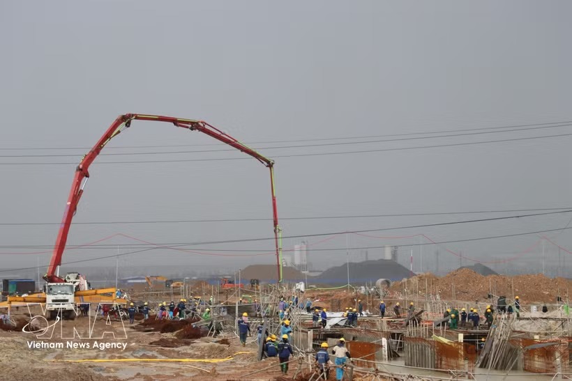 Viet Nam clears land hurdles to lure new-generation FDI